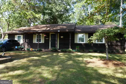8898 Gatewood Cirlce, Jonesboro, GA 30238