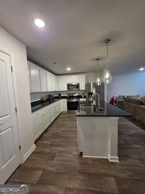 Kitchen - 205 River Meadow Dr, Lagrange, GA 30241 photo 1 of 6