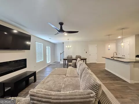 Living - 205 River Meadow Dr, Lagrange, GA 30241 photo 4 of 4