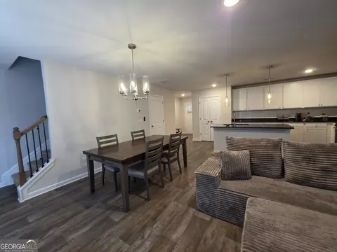 Dining - 205 River Meadow Dr, Lagrange, GA 30241 photo 3 of 4