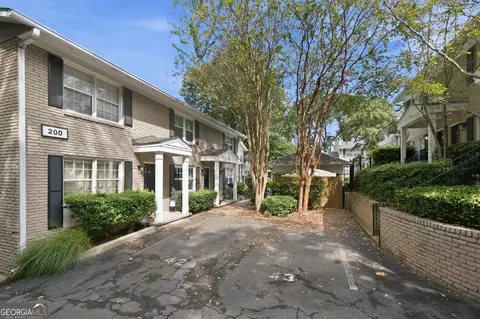 2232 Dunseath Ave NW #203, Atlanta, GA 30318