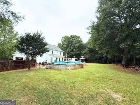 Exterior - 308 Regal Way E, Mcdonough, GA 30253 photo 4 of 5