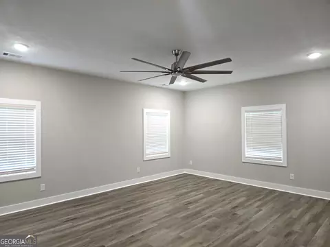 Living - 169 E Sheppard St, Stapleton, GA 30823 photo 4 of 4