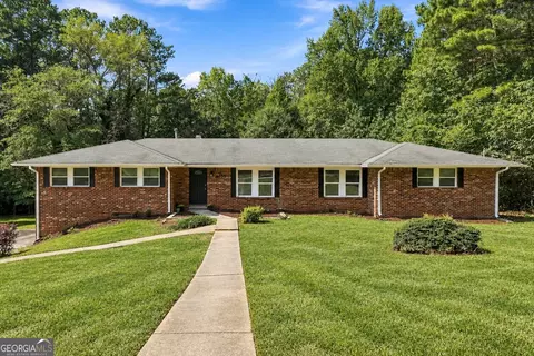 4195 Valley Lake Ter SW, Atlanta, GA 30349