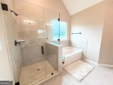Bath - 41 Commanche Cir #LOT 55, Williamson, GA 30292 photo 2 of 6