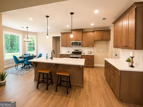 Kitchen - 41 Commanche Cir #LOT 55, Williamson, GA 30292 photo 1 of 5
