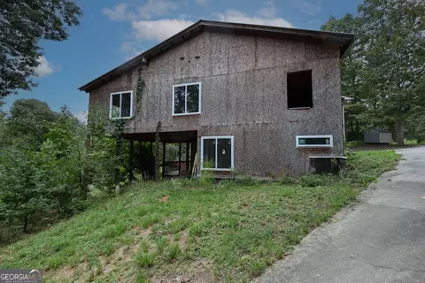 Exterior - 263 Cole Lake Dr, Toccoa, GA 30577 photo 12 of 15