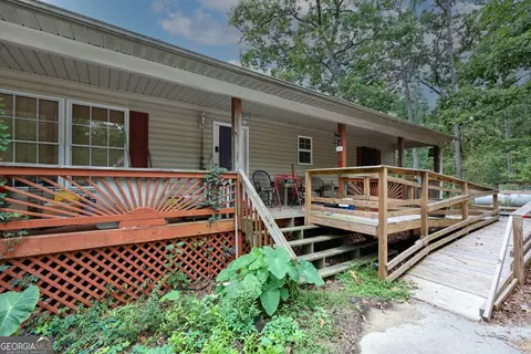 Exterior - 263 Cole Lake Dr, Toccoa, GA 30577 photo 14 of 15