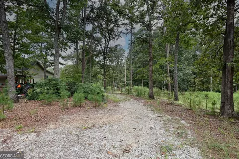 Exterior - 263 Cole Lake Dr, Toccoa, GA 30577 photo 8 of 15