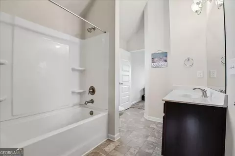 Entry Way - 225 Silver Rdg, Covington, GA 30016 photo 6 of 8