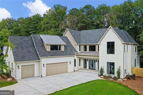 4901 Cambridge Dr, Dunwoody, GA 30338