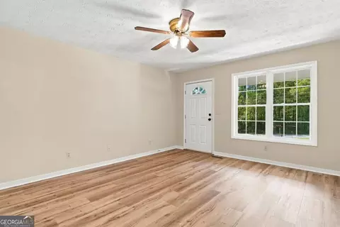 Living - Undisclosed, Jasper, GA 30143 photo 2 of 6