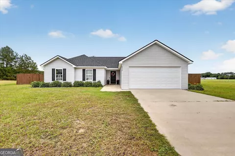 6616 Blackbird Dr, Statesboro, GA 30461