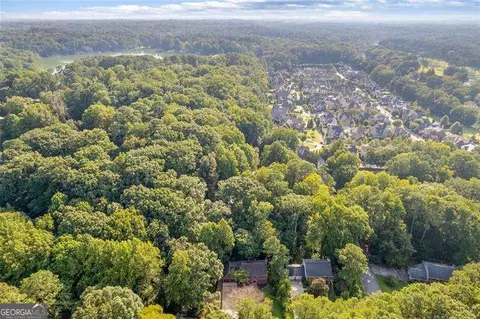 View/Area - 3752 Frederica Rd NW, Berkeley Lake, GA 30096 photo 3 of 4