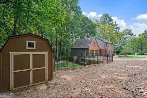 Exterior - 3752 Frederica Rd NW, Berkeley Lake, GA 30096 photo 9 of 28