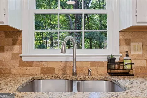Kitchen - 3752 Frederica Rd NW, Berkeley Lake, GA 30096 photo 6 of 9