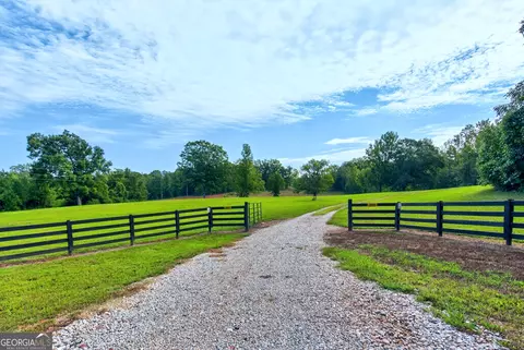 690 Coleman Creek Cir, Luthersville, GA 30251