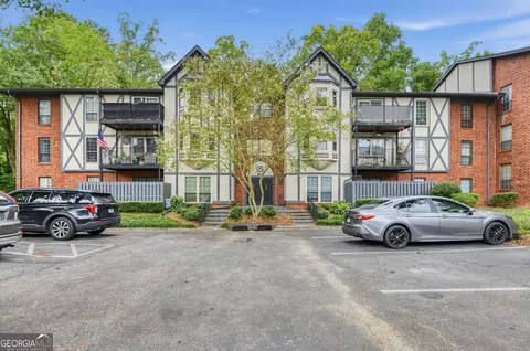6851 Roswell Rd #Q 8, Sandy Springs, GA 30328