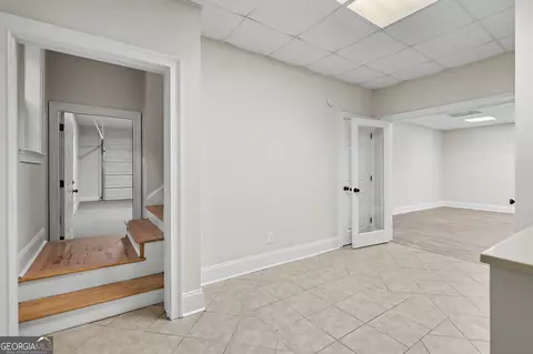 Entry Way - 174 Tusquittee Trl, Cornelia, GA 30531 photo 4 of 4