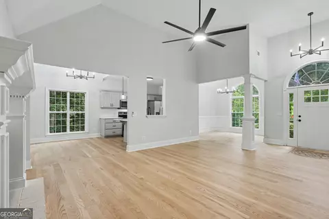 Living - 174 Tusquittee Trl, Cornelia, GA 30531 photo 3 of 3