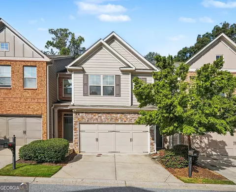 5034 Whiteoak St SE, Smyrna, GA 30080