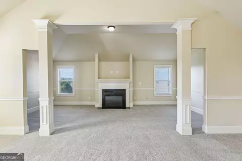 Living - 2432 Sunflower Dr, Evans, GA 30809 photo 4 of 8