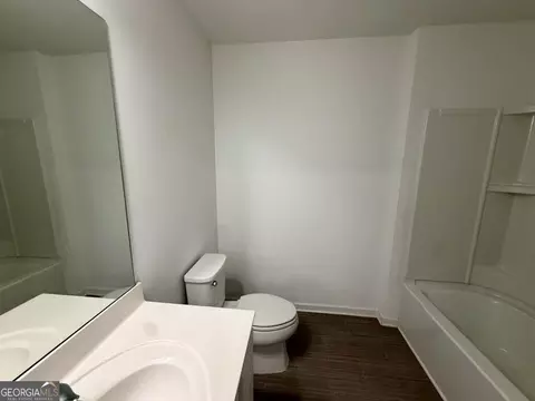 Bath - 1408 Ben Park Way, Grayson, GA 30017 photo 5 of 7