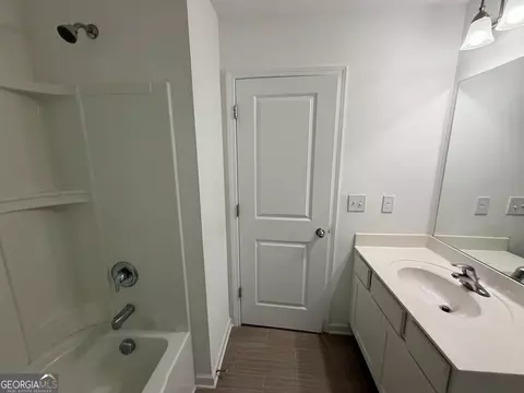 Bath - 1408 Ben Park Way, Grayson, GA 30017 photo 7 of 7
