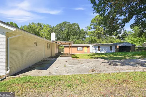 Exterior - 30 Roberts Ln, Covington, GA 30014 photo 2 of 2