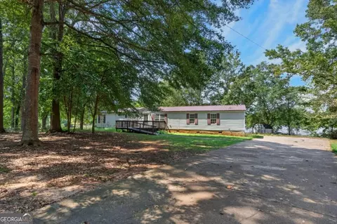133 Garden Ridge Dr, Carrollton, GA 30116