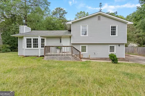28 Cypress Cir, Carrollton, GA 30116