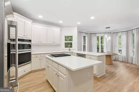 Kitchen - 3355 Kates Way, Duluth, GA 30097 photo 3 of 5