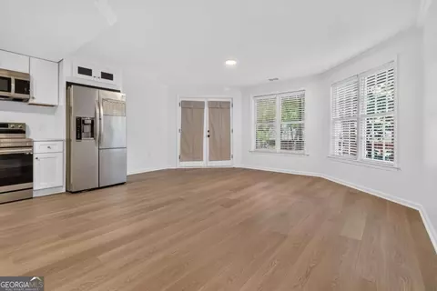 Living - 3355 Kates Way, Duluth, GA 30097 photo 5 of 7