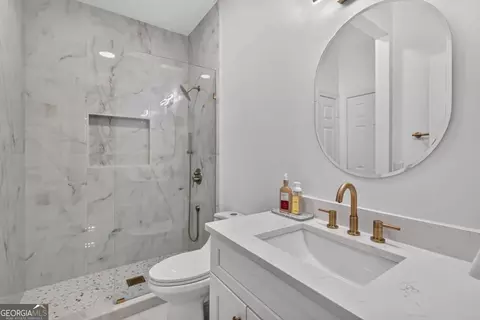 Bath - 3355 Kates Way, Duluth, GA 30097 photo 1 of 6
