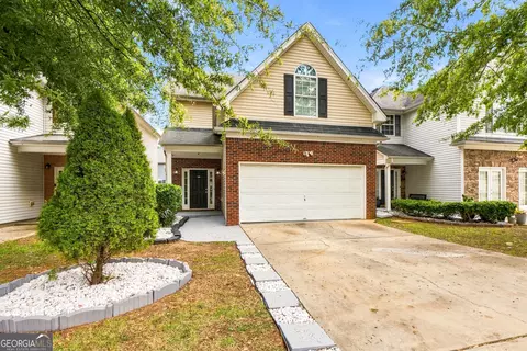 Exterior - 11240 Aliyah Dr, Hampton, GA 30228 photo 2 of 4