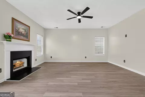 Living - 11240 Aliyah Dr, Hampton, GA 30228 photo 2 of 3