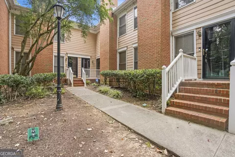 7500 Roswell Rd #56, Sandy Springs, GA 30350