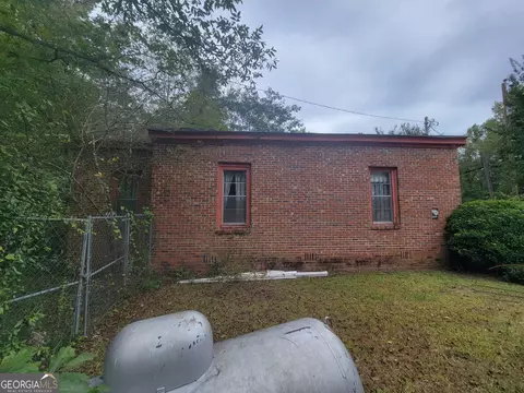 Exterior - 917 Motley St, Lagrange, GA 30241 photo 11 of 18