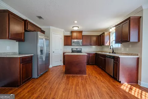 Kitchen - Undisclosed, Midway, GA 31320 photo 2 of 6