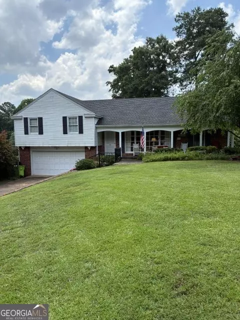 645 Patrick Pl, Sandy Springs, GA 30328
