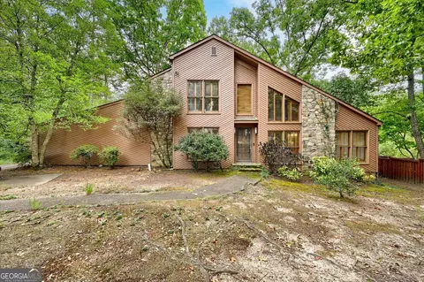 1176 Ashley Lake Dr, Marietta, GA 30062