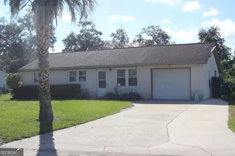 203 Bishop Cir, Saint Marys, GA 31558