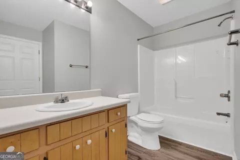 Bath - 688738748 Black Mountain Rd, Toccoa, GA 30577 photo 1 of 2