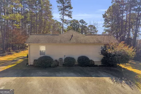 Exterior - 688738748 Black Mountain Rd, Toccoa, GA 30577 photo 5 of 7