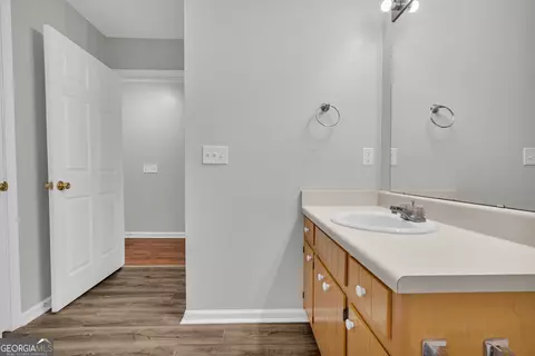 Bath - 688738748 Black Mountain Rd, Toccoa, GA 30577 photo 2 of 2