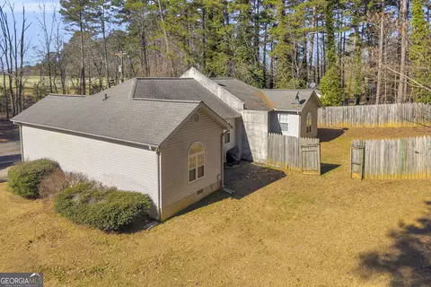 Exterior - 688738748 Black Mountain Rd, Toccoa, GA 30577 photo 4 of 7