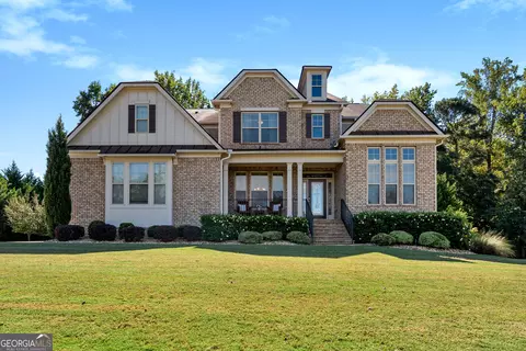 125 Bergen Dr, Fayetteville, GA 30215