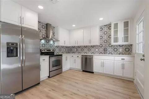 5034 Meadow Ln, Marietta, GA 30068