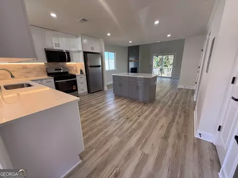 1174 Ridgecrest Ln SE, Smyrna, GA 30080