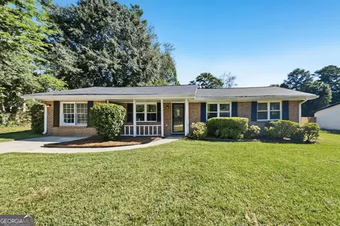 378 Puckett Ter SW, Lilburn, GA 30047